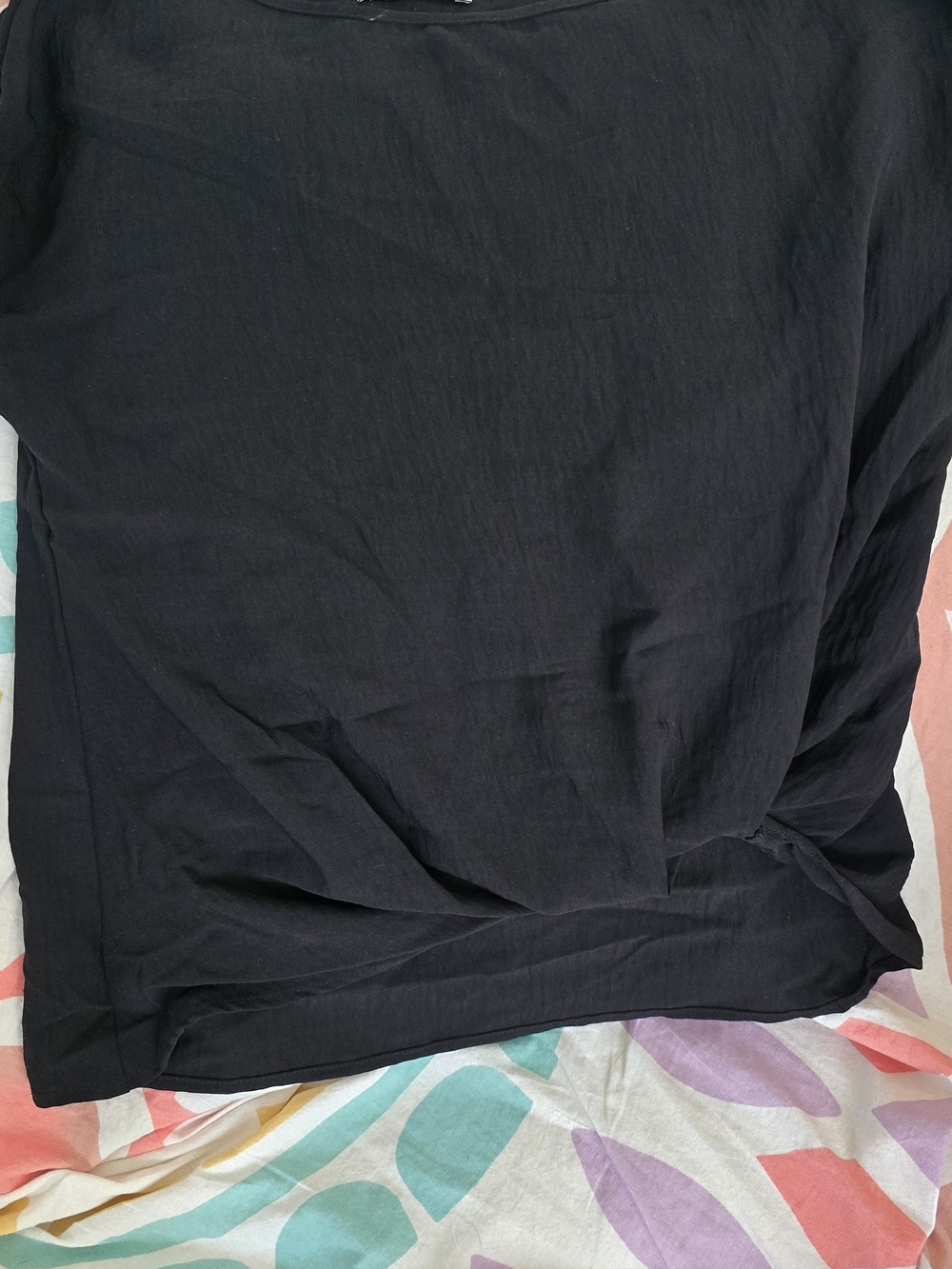 G.I.L.I. Black Crewneck Top